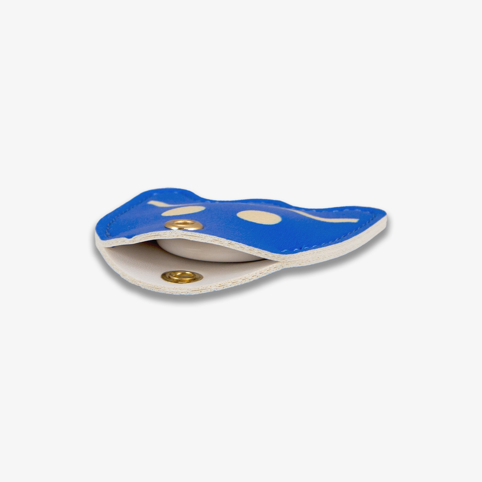 AirTag® Keychain - PAC-MAN TURN-TO-BLUE