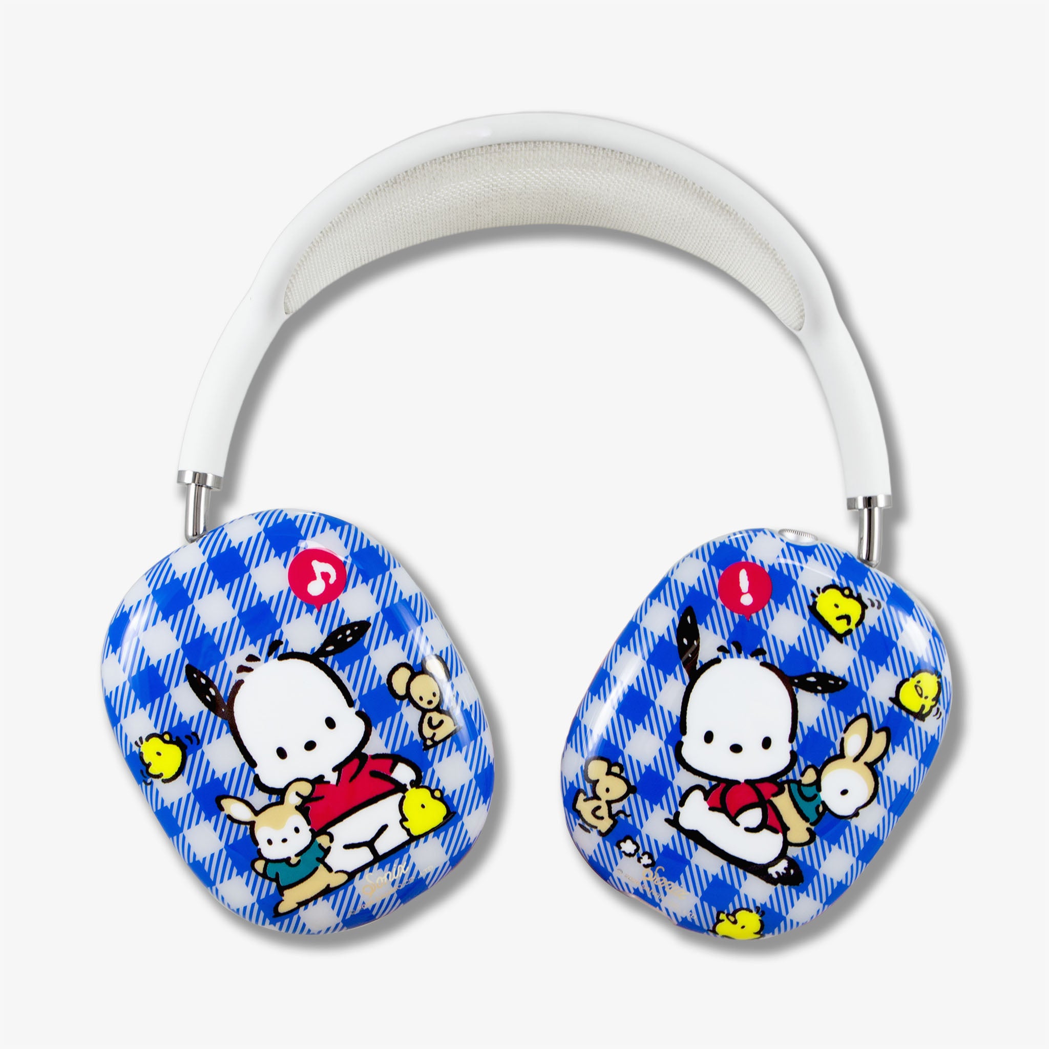 Pochacco™ Gingham AirPods Max® Covers | Sonix