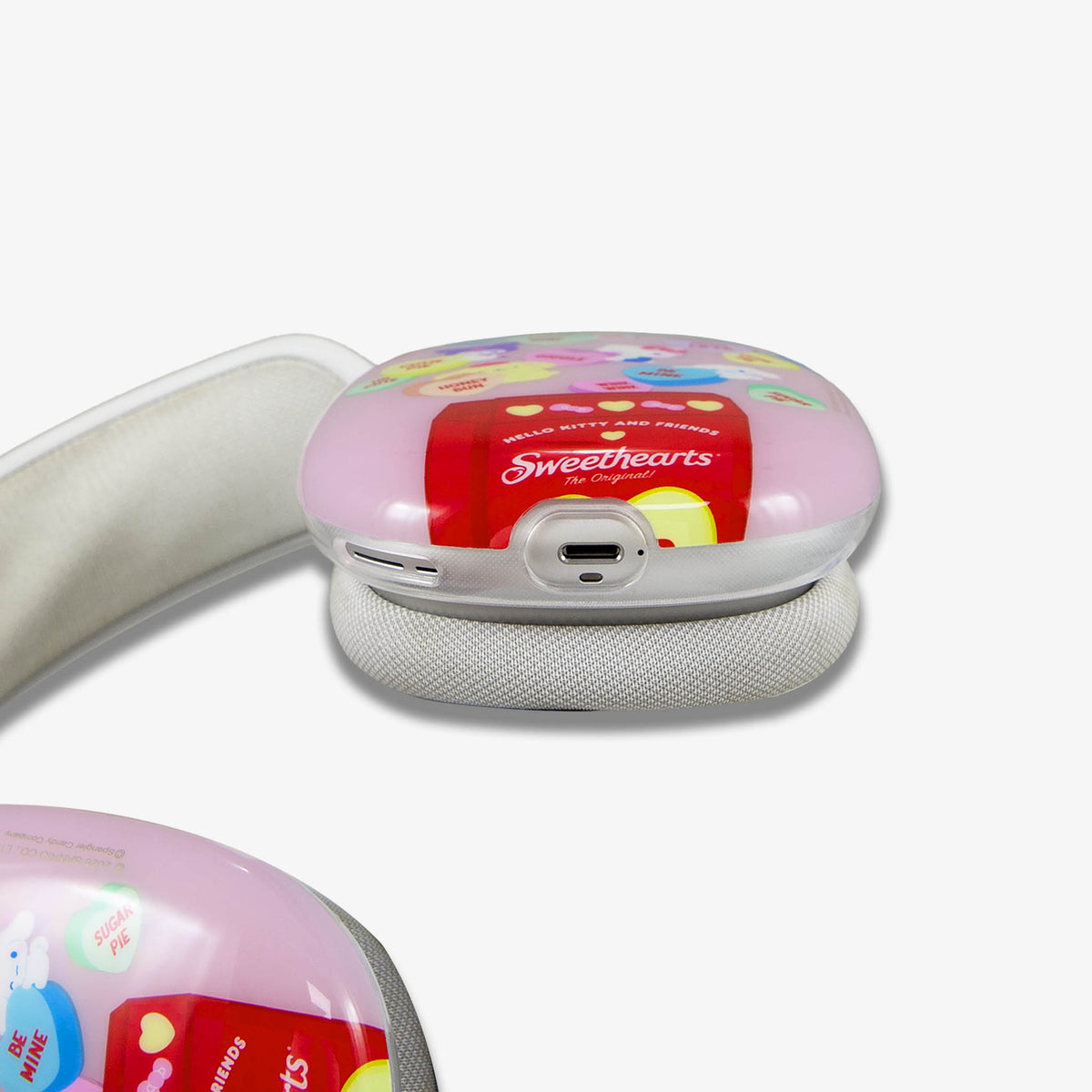 Hello Kitty & Friends x Sweethearts™ AirPods Max® Covers
