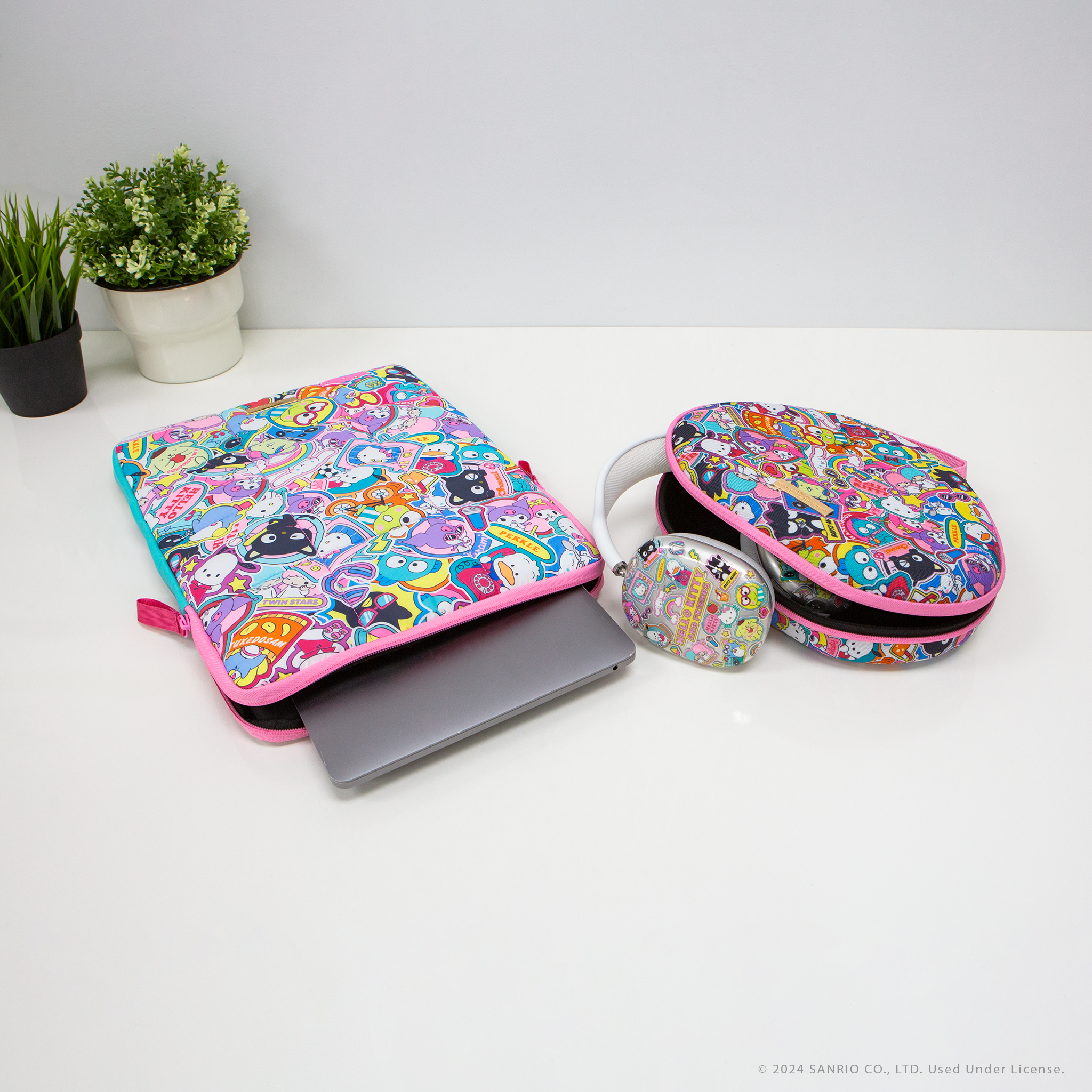 Puffy Laptop Sleeve - Hello Kitty® & Friends Stickers