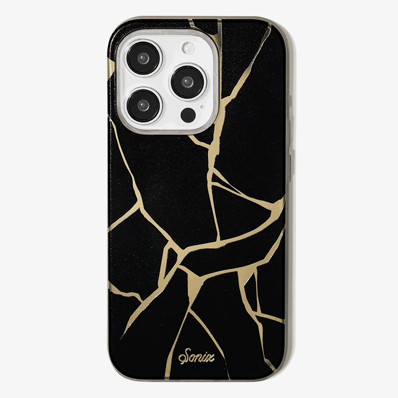 CASETiFY Gold Kingsnake MagSafe対応 CASETiFY Impact Case w