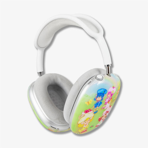 Strawberry Shortcake™ Berry Besties Rainbow AirPods Max® Cover