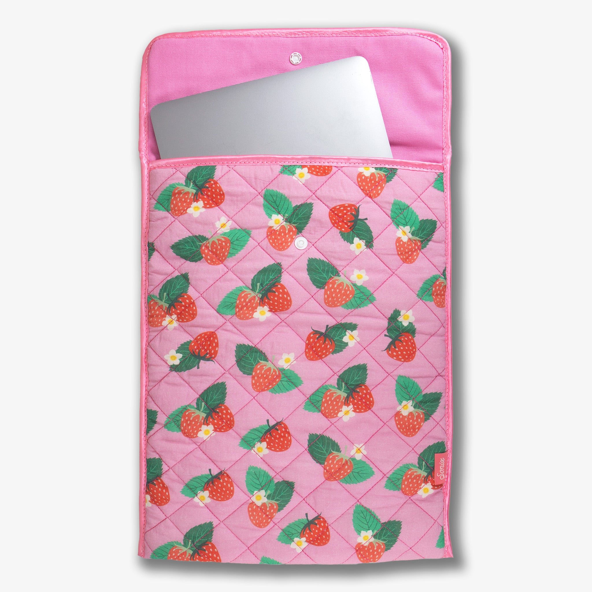 Quilted Laptop Sleeve - Wild Strawberries