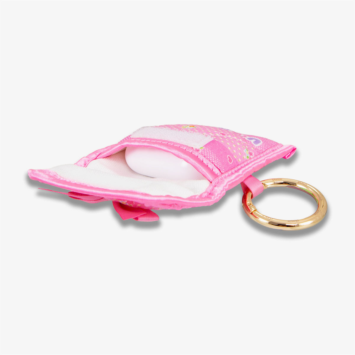 Usahana™ Quilted Earbud Pouch
