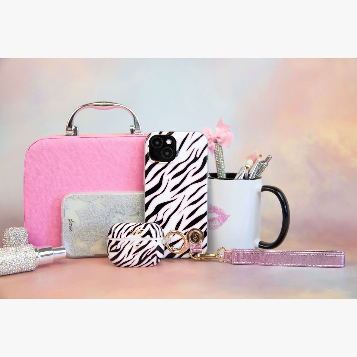  Small Cosmetic Bag Cute Makeup Bag Y2k Accessories Aesthetic Make  Up Bag Y2k Purse Cosmetic Bag for Purse (white) : Beauty & Personal Care